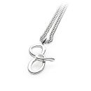 Identité Initial Pendant Q